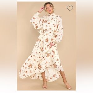 NWT…Red Dress Boutique…Cream Floral Maxi…Elastic Neckline…Sz L